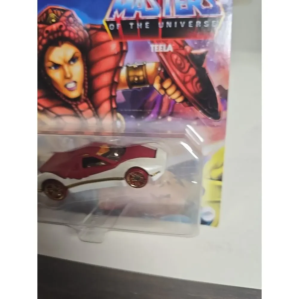 Mattel Hot Wheels Masters of The Universe TEELA Character Car Multilingual Card